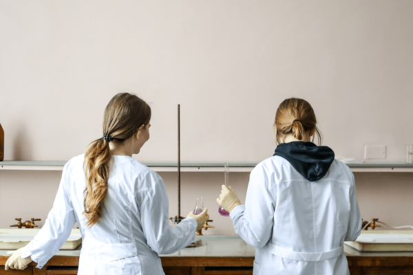 5 Ways Glass Helped Scientific Discoveries | IRD Glass